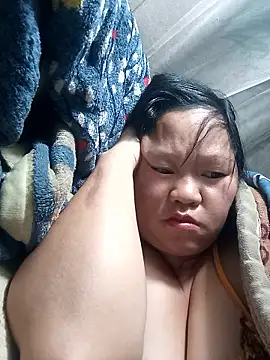 Snapshot of riso-00 chatting on 01/13/26, 11:43 riso-00 online show from 01/13/26, 11:43