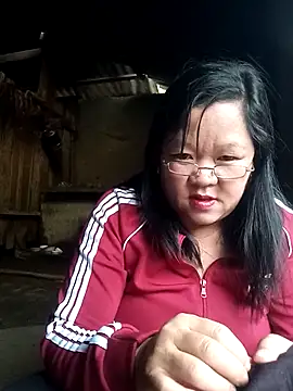 Snapshot of riso-00 chatting on 02/17/26, 01:46 riso-00 online show from 02/17/26, 01:46