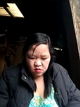 Snapshot of riso-00 chatting on 02/19/26, 03:46 riso-00 online show from 02/19/26, 03:46