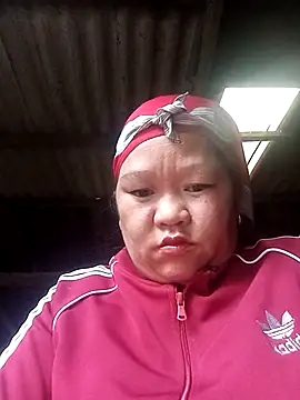 Snapshot of riso-00 chatting on 02/23/26, 03:37 riso-00 online show from 02/23/26, 03:37