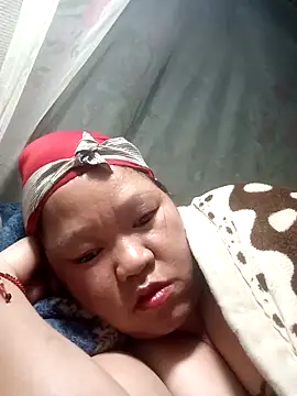 Snapshot of riso-00 chatting on 02/26/26, 02:49 riso-00 online show from 02/26/26, 02:49