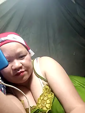 Snapshot of riso-00 chatting on 02/28/26, 05:41 riso-00 online show from 02/28/26, 05:41