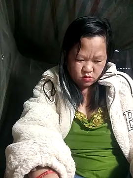 Snapshot of riso-00 chatting on 03/01/26, 11:29 riso-00 online show from 03/01/26, 11:29