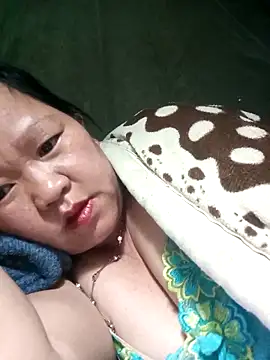 Snapshot of riso-00 chatting on 03/07/26, 06:21 riso-00 online show from 03/07/26, 06:21