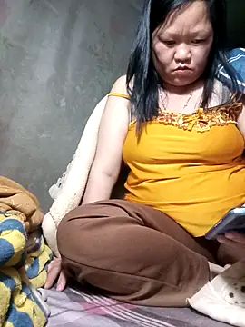 Snapshot of riso-00 chatting on 03/11/26, 03:40 riso-00 online show from 03/11/26, 03:40