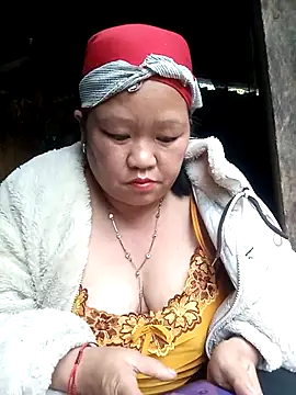 Snapshot of riso-00 chatting on 03/14/26, 10:10 riso-00 online show from 03/14/26, 10:10