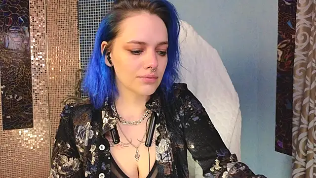 Eniferi online show from 09/28/25, 03:39