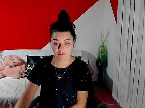 Soffy Skye online show from 09/26/25, 03:32