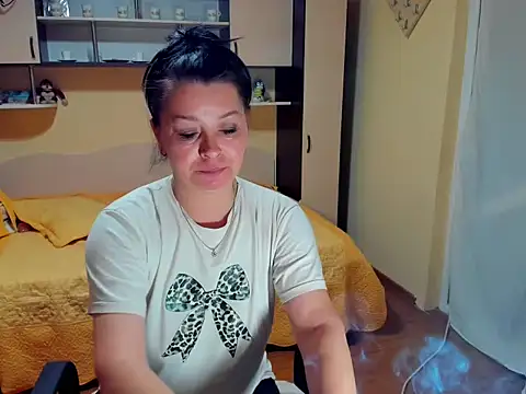 Soffy Skye online show from 04/30/26, 05:03