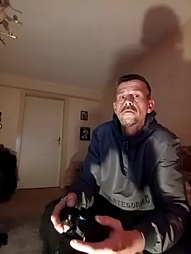 Snapshot of Michael_baabum chatting on 12/05/25, 05:09 Michael baabum online show from 12/05/25, 05:09