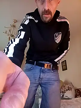 Snapshot of Michael_baabum chatting on 02/23/26, 03:09 Michael baabum online show from 02/23/26, 03:09