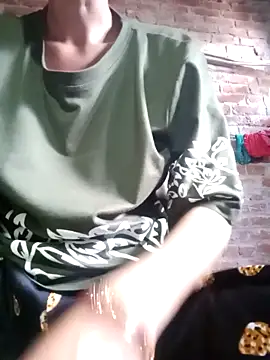 Snapshot of Hotcp6 chatting on 09/28/25, 07:14 Hotcp6 online show from 09/28/25, 07:14