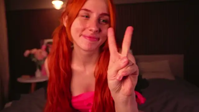 Snapshot of pinkmagokiss chatting on 11/21/25, 02:49 pinkmagokiss online show from 11/21/25, 02:49