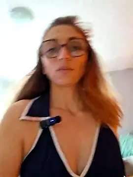 Snapshot of ChouqxxxCoreleone chatting on 10/13/25, 08:36 ChouqxxxCoreleone online show from 10/13/25, 08:36