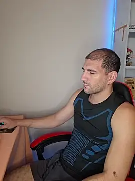 Snapshot of ObeyLust chatting on 02/11/26, 08:58 ObeyLust online show from 02/11/26, 08:58