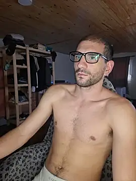 Snapshot of ObeyLust chatting on 03/30/26, 11:33 ObeyLust online show from 03/30/26, 11:33