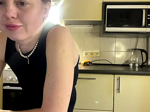 MartaLuna  online show from 04/03/26, 03:32