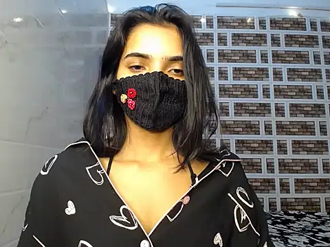 Snapshot of Sweetangle24 chatting on 11/22/25, 10:09 Sweetangle24 online show from 11/22/25, 10:09