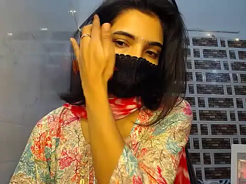 Snapshot of Sweetangle24 chatting on 12/04/25, 11:52 Sweetangle24 online show from 12/04/25, 11:52