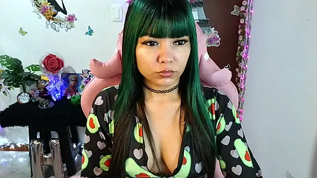 Maron baez 18 online show from 07/06/26, 12:57