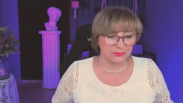 Snapshot of Sugar_Vii chatting on 09/13/25, 01:55 Sugar Vii online show from 09/13/25, 01:55