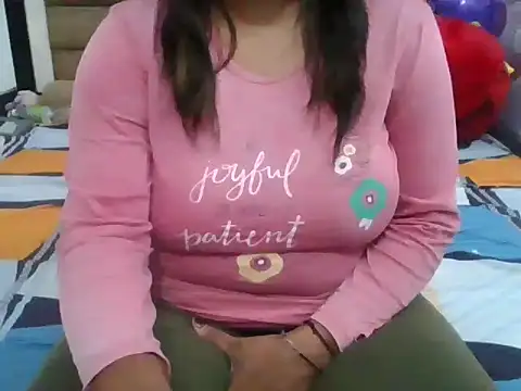 Snapshot of Bhabhi_osm chatting on 06/13/26, 05:11 Bhabhi osm online show from 06/13/26, 05:11