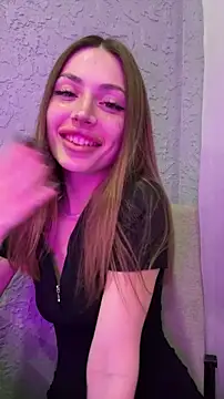 Elizabeth Tay online show from 02/08/26, 06:00