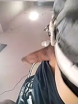 reycam97 online show from 04/14/26, 02:23