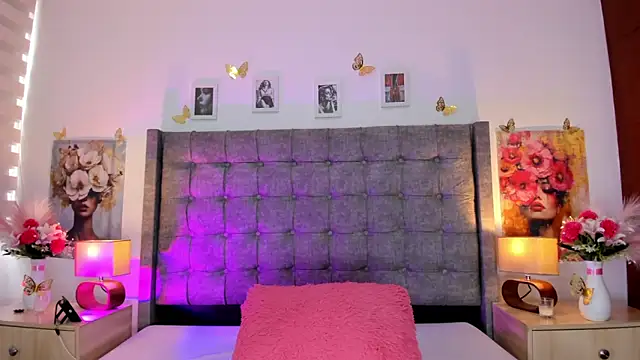 Linda Fosterr online show from 04/16/26, 08:20