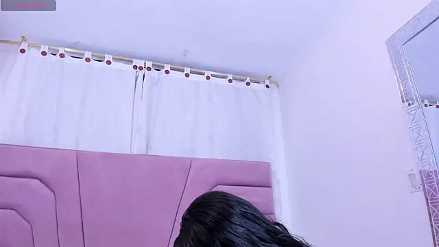 miajhonsonx online show from 04/14/26, 03:18