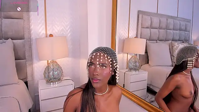 DakotaWangi online show from 04/07/26, 03:51