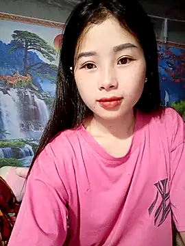 Vy xx online show from 10/16/25, 11:17