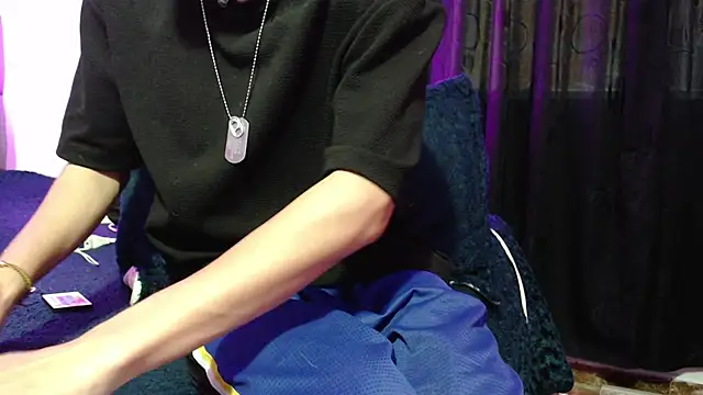 Snapshot of NaytonFreeman chatting on 11/20/25, 11:10 NaytonFreeman online show from 11/20/25, 11:10