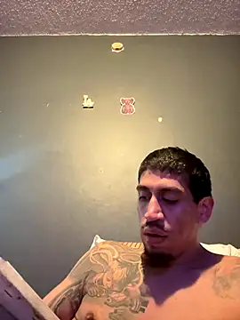 Snapshot of busnfatnutsLildee chatting on 11/19/25, 07:41 busnfatnutsLildee online show from 11/19/25, 07:41