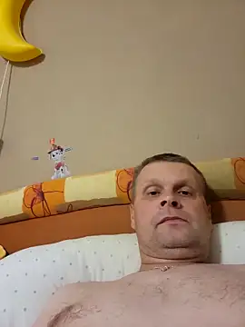 Snapshot of tygros11 chatting on 11/09/25, 04:38 tygros11 online show from 11/09/25, 04:38