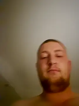Snapshot of matzezsk chatting on 09/25/25, 04:16 matzezsk online show from 09/25/25, 04:16