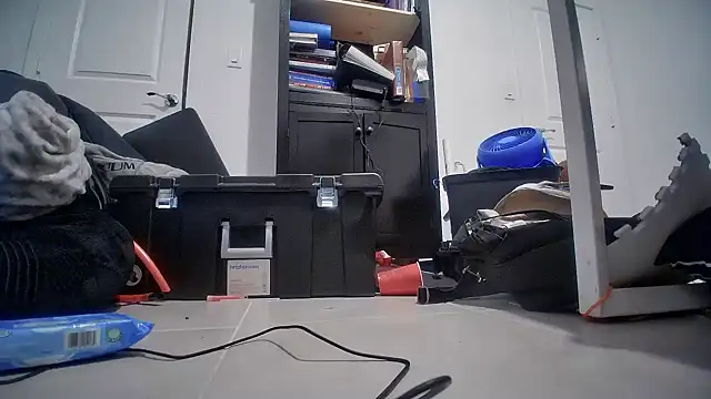 jasoncali305 online show from 11/11/25, 12:54