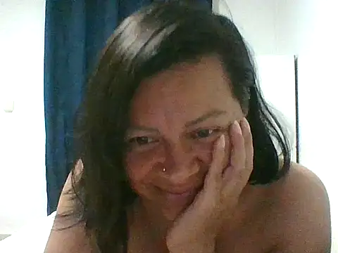 Snapshot of adri89-g chatting on 09/19/25, 03:41 adri89-g online show from 09/19/25, 03:41