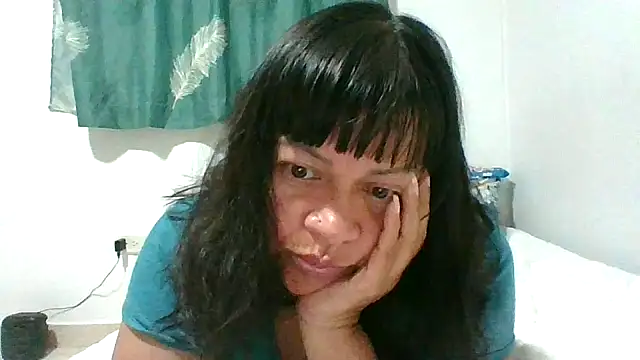 adri89-g online show from 02/14/26, 02:41