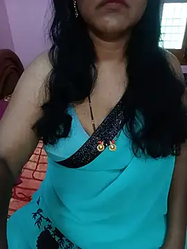 Snapshot of KannadaTamilTeluguBeauty chatting on 07/01/26, 07:43 KannadaTamilTeluguBeauty online show from 07/01/26, 07:43