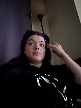 Snapshot of powhatanqueen chatting on 10/10/25, 04:06 powhatanqueen online show from 10/10/25, 04:06