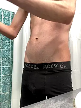 Snapshot of Secretcartier chatting on 10/31/25, 10:33 Secretcartier online show from 10/31/25, 10:33