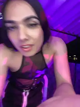 Snapshot of Almaazz chatting on 04/25/26, 12:46 Almaazz online show from 04/25/26, 12:46