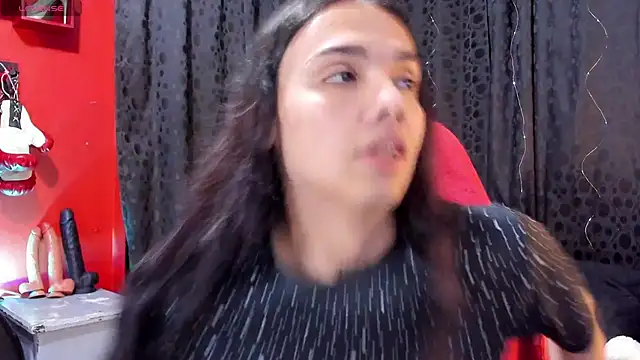 Snapshot of Almaazz chatting on 06/16/26, 07:38 Almaazz online show from 06/16/26, 07:38