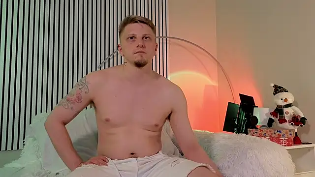 Snapshot of Vincent_Hardman chatting on 11/22/25, 11:15 Vincent Hardman online show from 11/22/25, 11:15