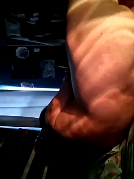 Snapshot of kash49292 chatting on 02/14/26, 12:02 kash49292 online show from 02/14/26, 12:02