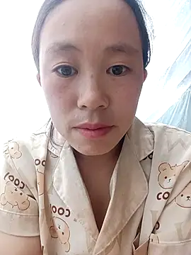 Snapshot of lyuyenkk chatting on 09/29/25, 09:47 lyuyenkk online show from 09/29/25, 09:47