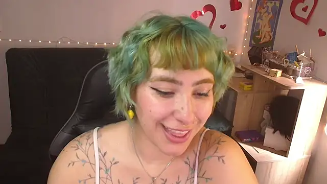 Miacatsito3 online show from 07/12/26, 05:59
