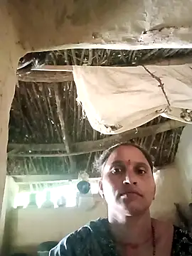 Snapshot of P_prathna chatting on 09/16/25, 10:38 P prathna online show from 09/16/25, 10:38