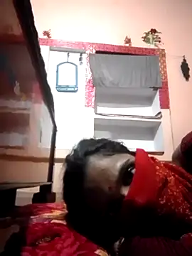 Snapshot of P_prathna chatting on 09/26/25, 06:39 P prathna online show from 09/26/25, 06:39